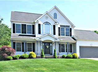 5851 Glen Eagles Dr, Medina, OH 44256