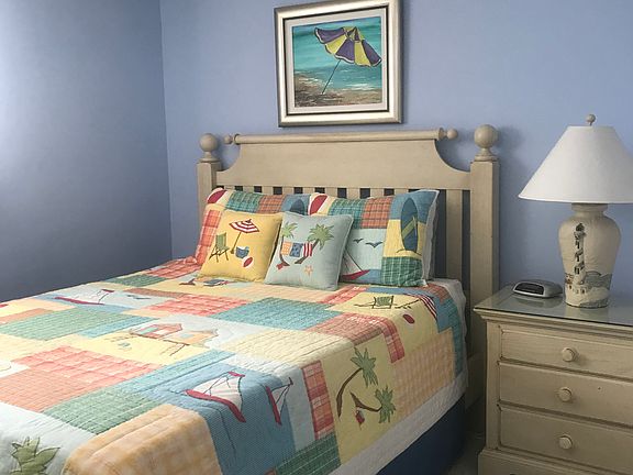 3rd image of 61115 Beardslee Ln