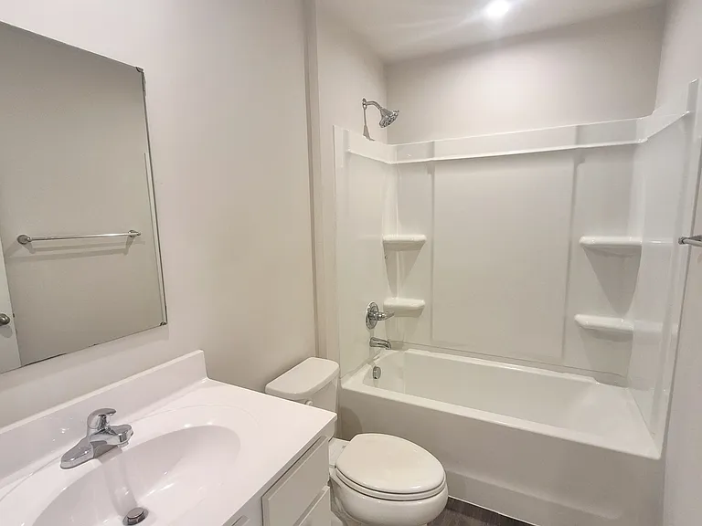130 Robinia Rd — Photo 25
