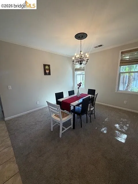 4 bed, 2.5 bath, 2935 sqft, $3,995 — Photo 4
