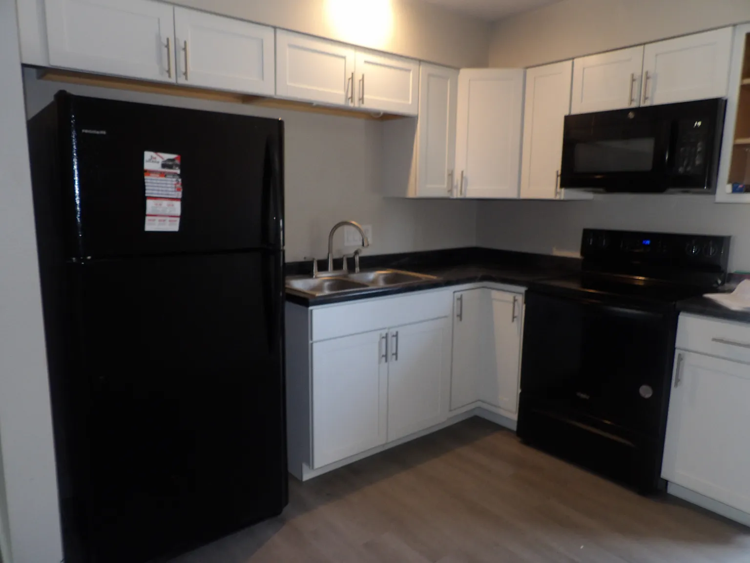 2 bed, $1,500 — Photo 2