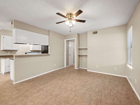 3rd image of 5100 Herrick Ct #C