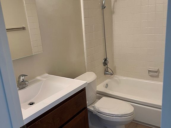 5th image of 77 N Bellflower Blvd #321