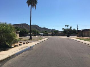 2316 W Shaw Butte Dr, Phoenix, AZ 85029