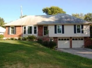 9009 N Grand Ave, Kansas City, MO 64155