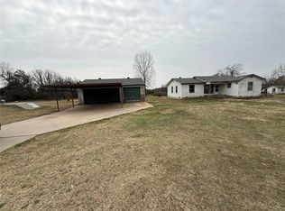19090 SE Catfish Dr, Newalla, OK 74857