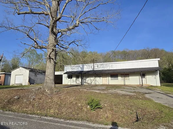 1204 Nashville Hwy, Lancing, TN 37770