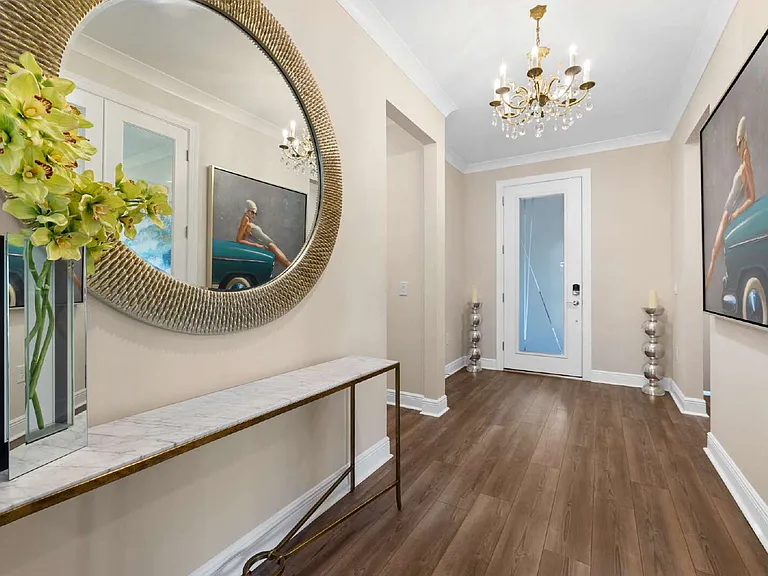 9799 Everglades Dr — Photo 2
