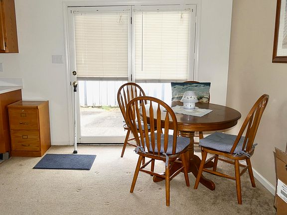 4th image of 4703 N Pebble Ct