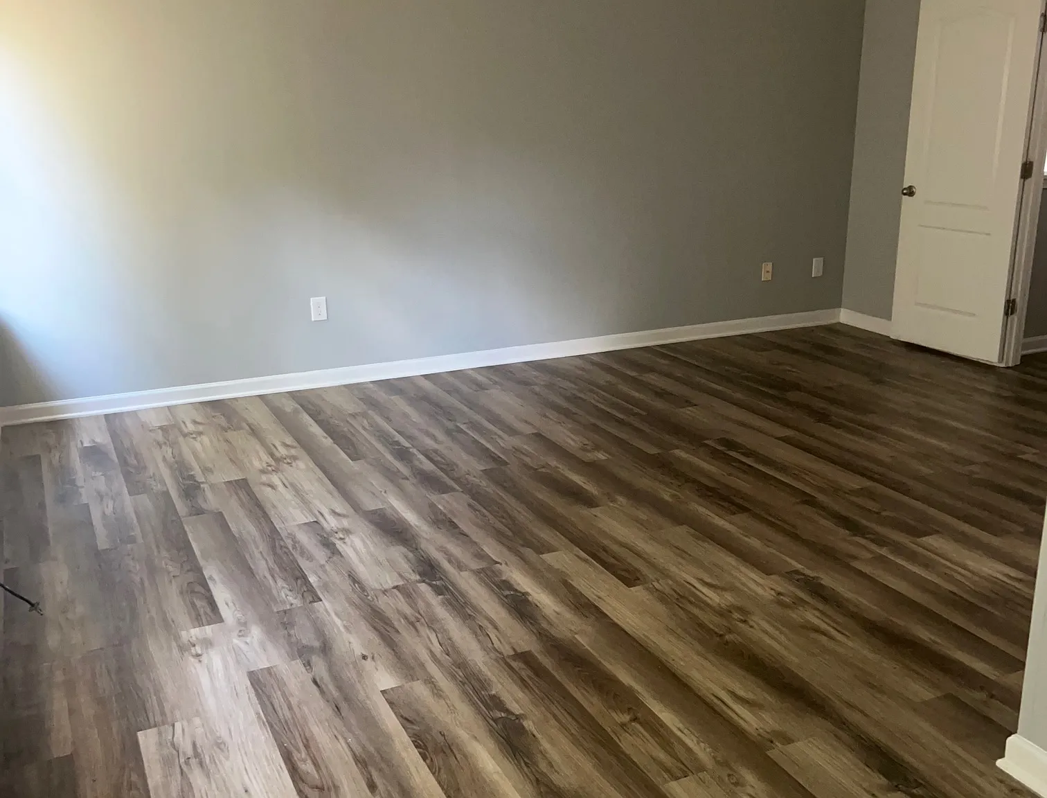 3 bed, 2.5 bath, 1606 sqft, $1,950 — Photo 1