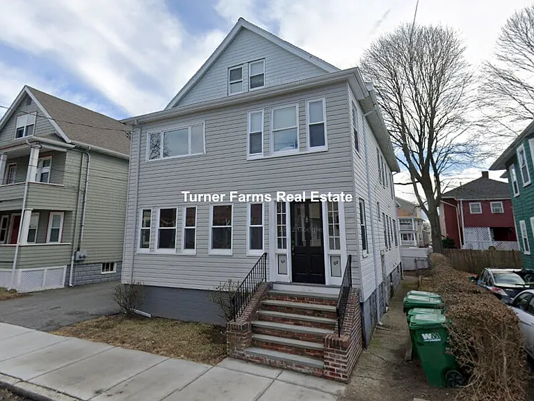 66 Frederick Ave — Photo 2