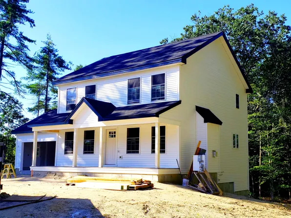 82 Green Acres Drive, Buxton, ME 04093