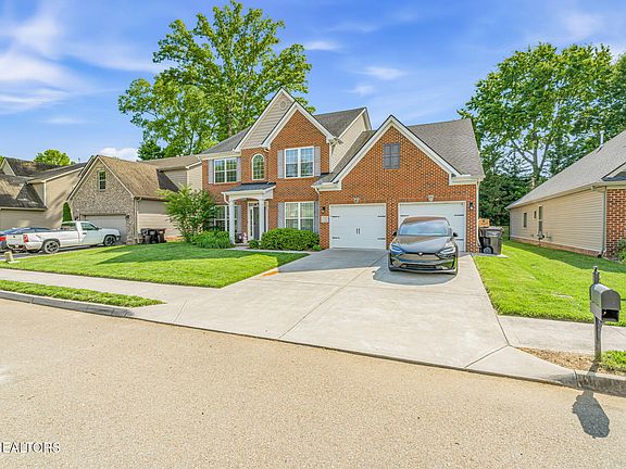 3rd image of 1151 Westland Gardens Blvd
