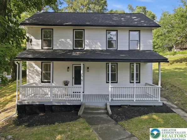 805 N Main St, Bangor, PA 18013