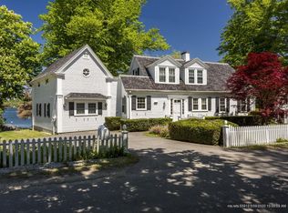 17 Roads End Rd, Boothbay Harbor, ME 04538