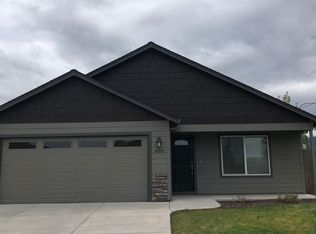 899 Trinity Way, Medford, OR 97501