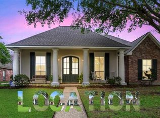 10745 Pinebrook Ave, Baton Rouge, LA 70809