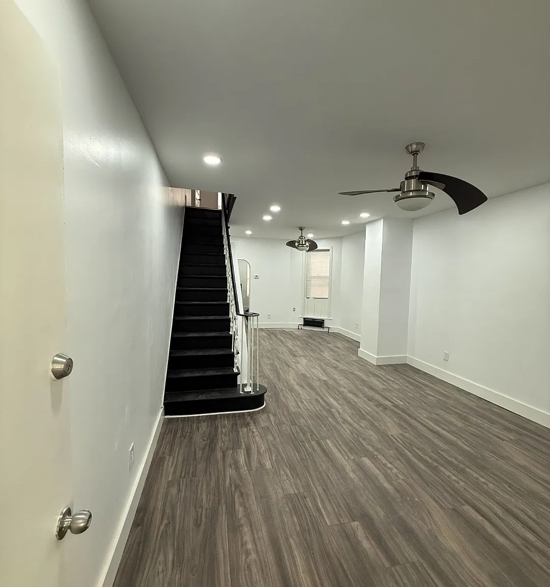 3 bed, 1260 sqft, $1,500 — Photo 1