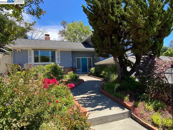 837 Hawthorne Dr, Rodeo, CA 94572