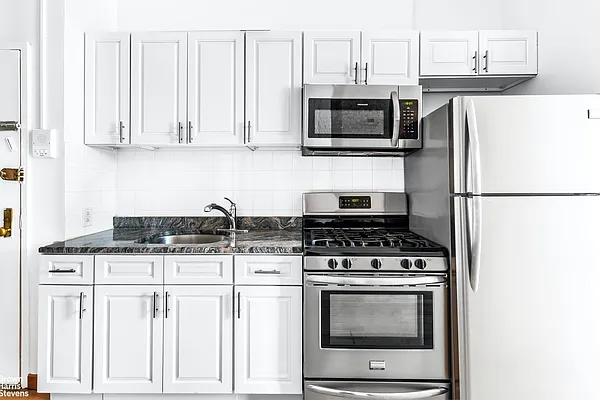 Rented by Brown Harris Stevens | media 2