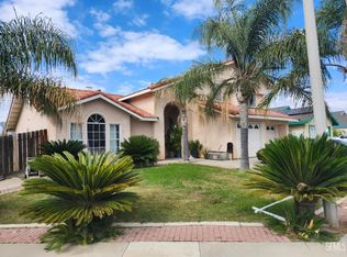 1835 Blossom Ave, Delano, CA 93215