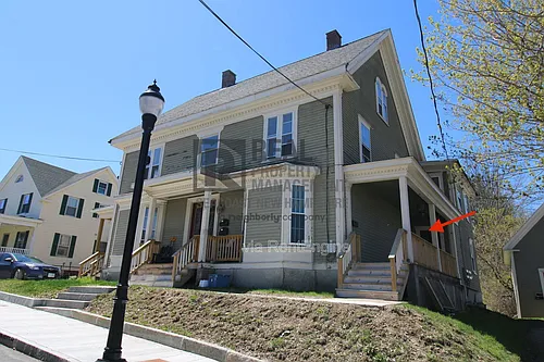 40 Grove St Photo 1