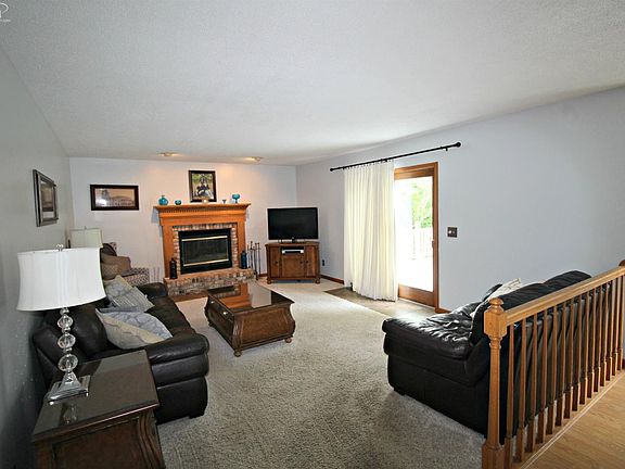 5th image of 2308 Lost Creek Dr