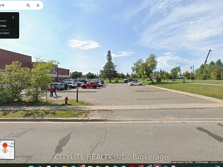 244 Albert St W — Photo 3
