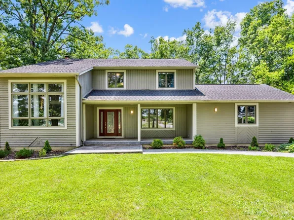 8483 Fields Ertel Rd, Cincinnati, OH 45249