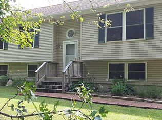 277 Cornell Rd, Tiverton, RI 02878