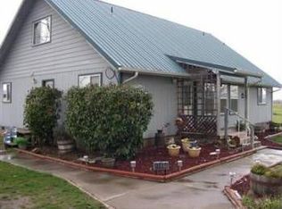 3805 Corey Rd, Central Point, OR 97502