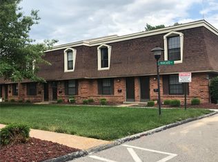 4207 Mansard Dr, Saint Louis, MO 63125