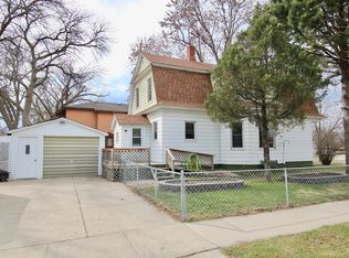 820 W Kemp Ave, Watertown, SD 57201