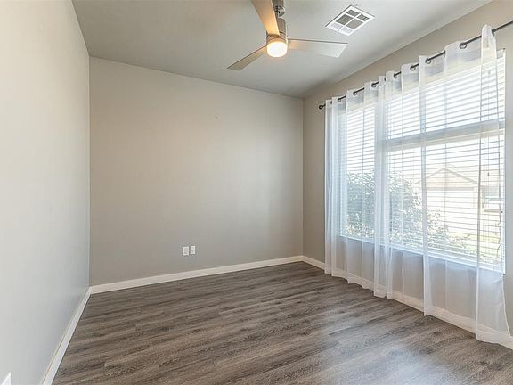 5th image of 3509 Upland Ridge Dr