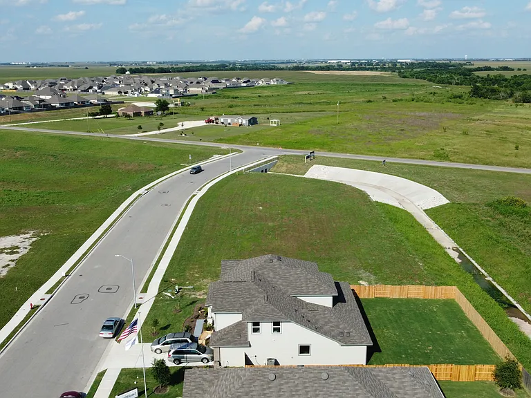 Aerial Right