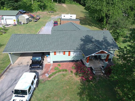 3rd image of 10406 Dayton Pike