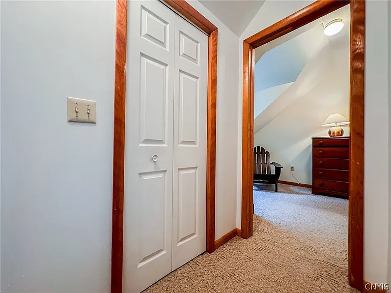 340 Poplar Bch — Photo 38