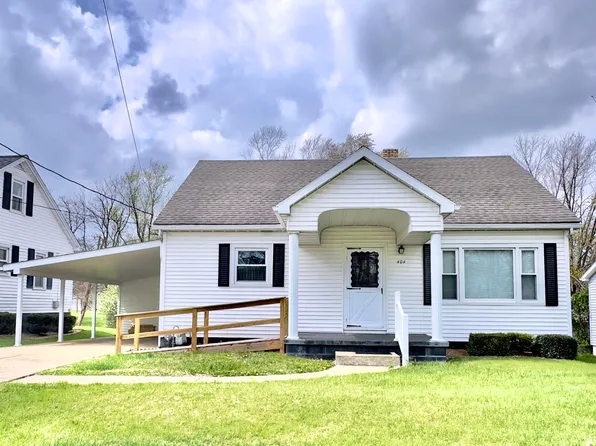 404 S Walnut St, Huntingburg, IN 47542
