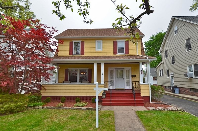 1st image of 28 Linden Ave