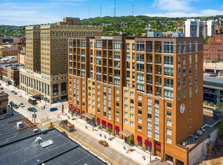 311 E Superior St UNIT 902, Duluth, MN 55802
