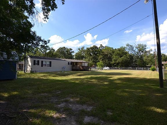 2nd image of 139 Chatham Trl
