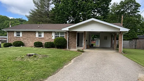 2425 Sunny Ln Photo 1