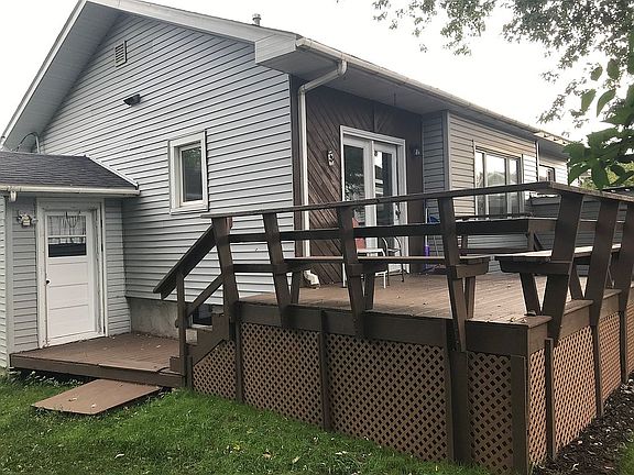 3rd image of 215 3rd St