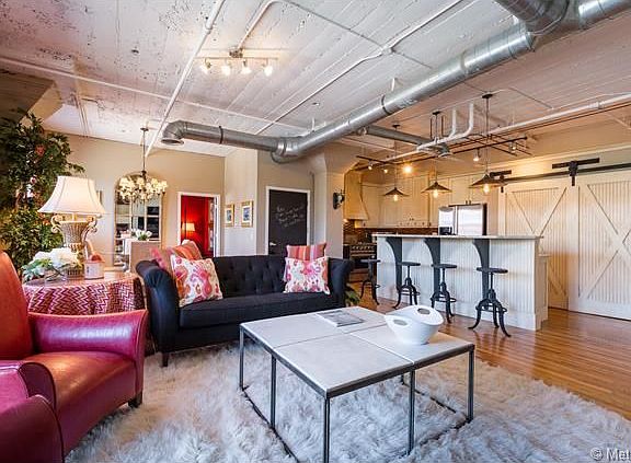 2nd image of 1435 Wazee St APT 205