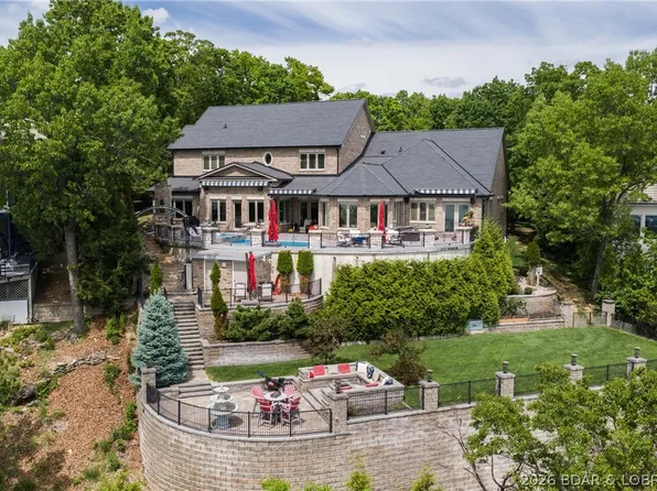 812 Cedar Crest Dr, Lake Ozark, MO 65049