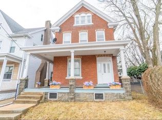 128 N 4th St #2, Lehighton, PA 18235