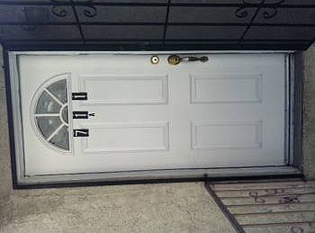 2nd image of 711 W Rosecrans Ave #A
