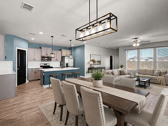 3rd image of 179 Dogwood Ave