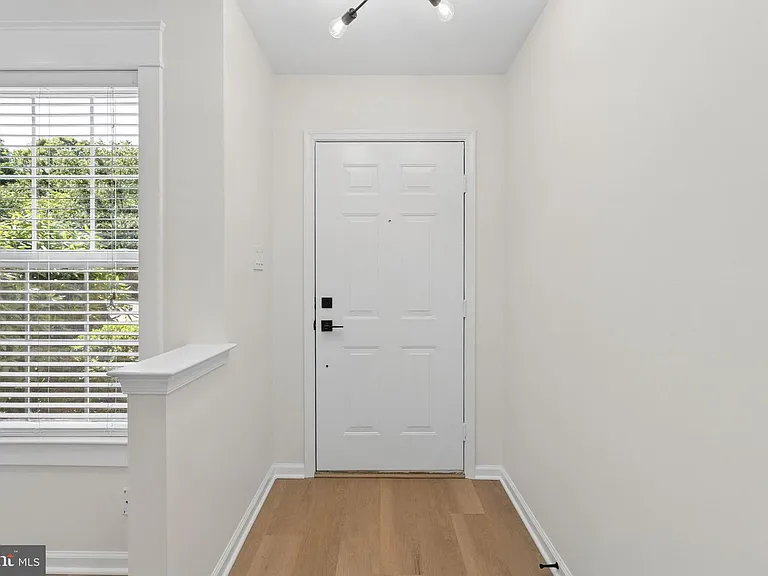 771 Barton Run — Photo 36