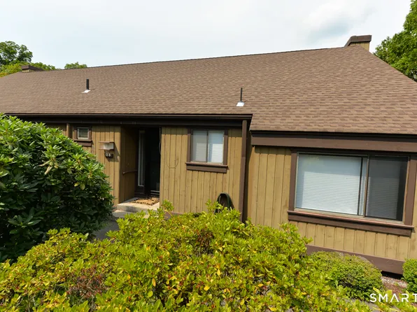 65 Heritage Village #B, Southbury, CT 06488